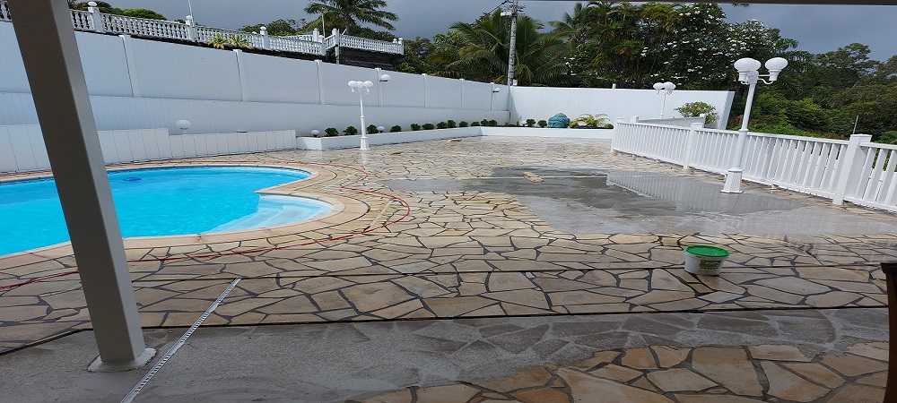 pacifique habitat plage piscine avant